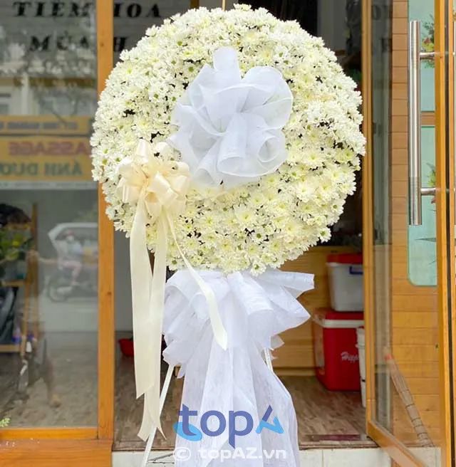 Hoa Tươi Đất Phú - Nghệ thuật kết hoa chia buồn đầy tâm huyết