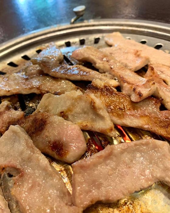 Không gian sang trọng tại Kangnam Mr. Du BBQ Korean