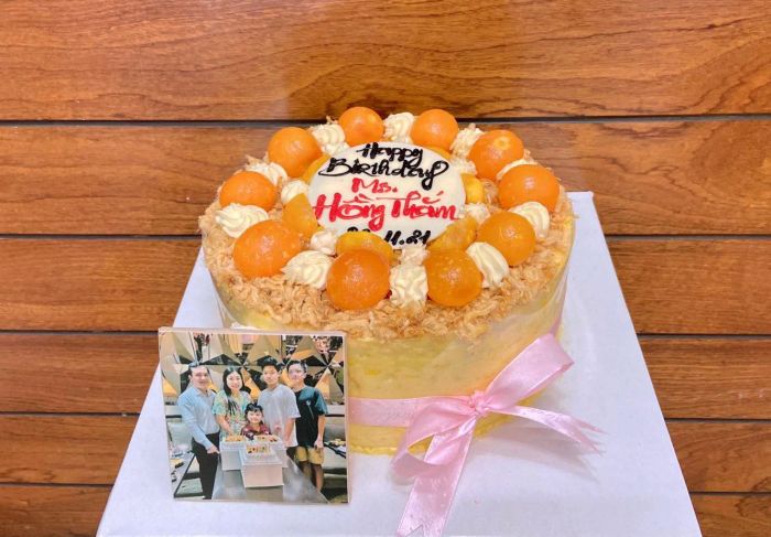 Những tác phẩm bánh kem lộng lẫy làm say lòng thực khách tại Hương Việt Bakery