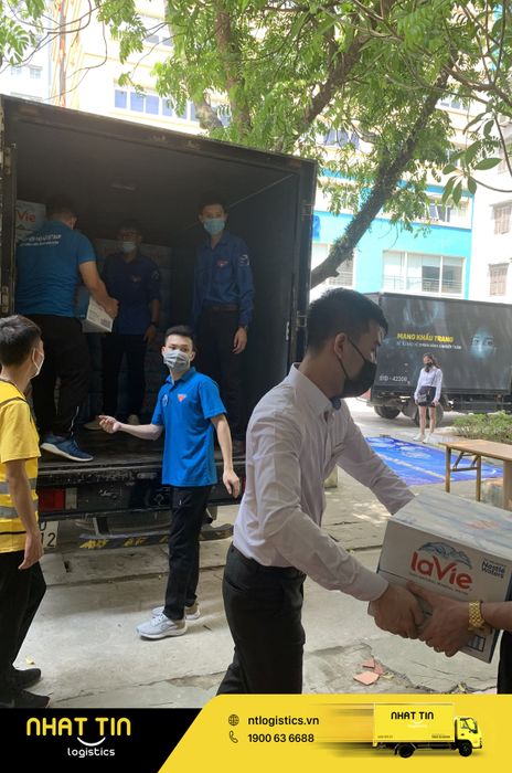 Hình ảnh trung tâm phân phối Nhất Tín tại Bình Dương