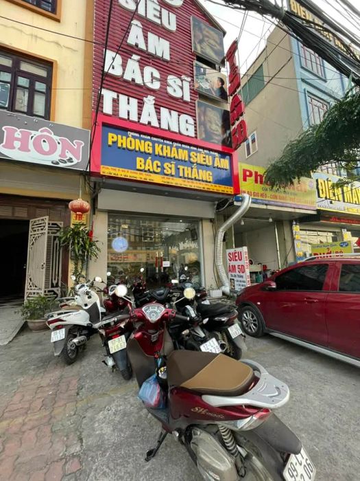 Không gian khám chữa bệnh tại Phòng Khám Bác Sĩ Thắng