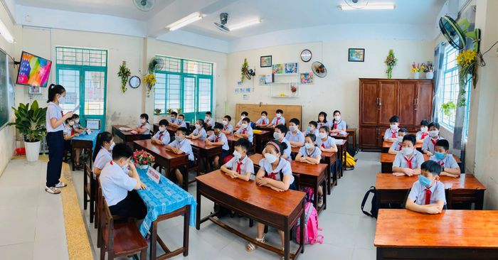 Ảnh 2 - Khung cảnh học tập đầy cảm hứng tại Trường Tiểu học Nguyễn Du