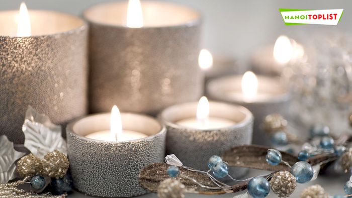 Cơ sở sản xuất nến Gia Hiếu - một tên tuổi uy tín trong ngành nến nghệ thuật, cung cấp đa dạng các sản phẩm chất lượng cao.
