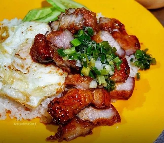 Cơm tấm giá hẹ
