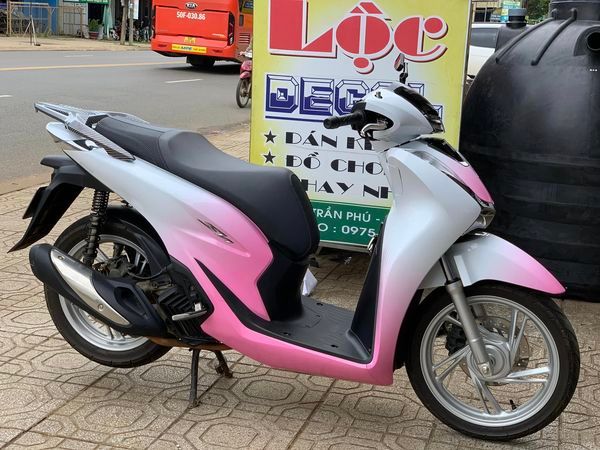 Lộc Decal hình ảnh 1