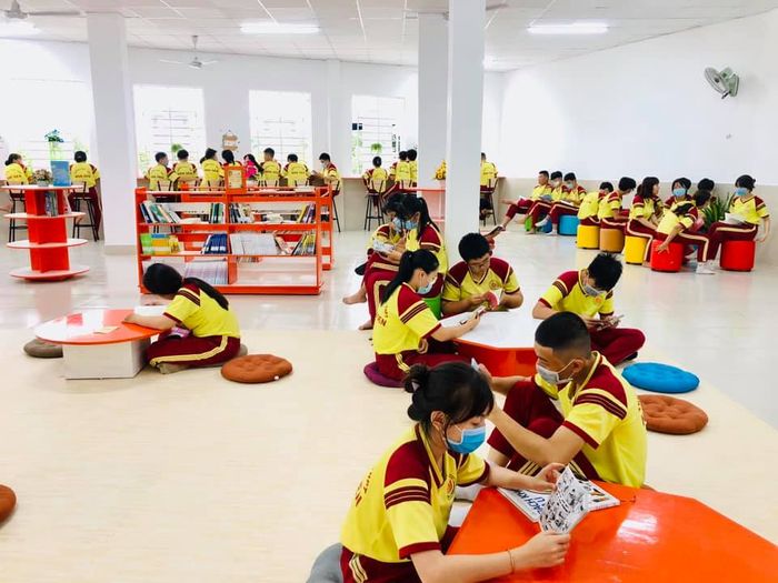 Hình ảnh Trường Tiểu học - THCS - THPT Hoa Sen đầy sức sống và năng động (ảnh 1)