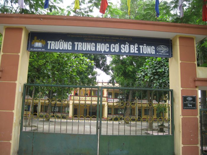 Hình ảnh đầu tiên về khuôn viên khang trang của THCS Bê Tông
