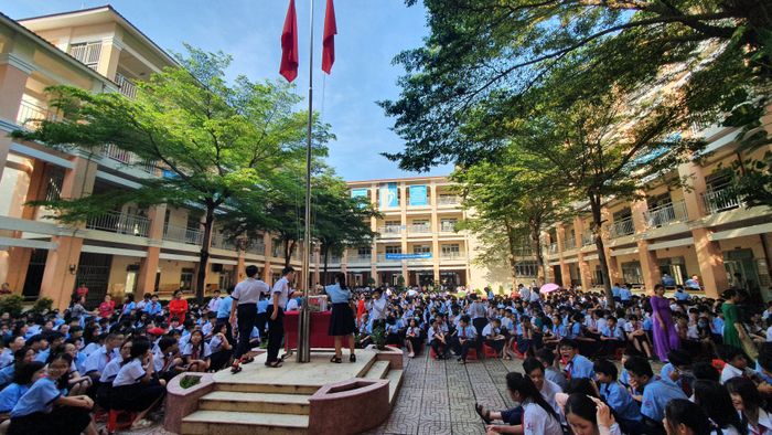 Khung cảnh yên bình tại Trường THCS Phước Bình – TP. Thủ Đức (ảnh 2)