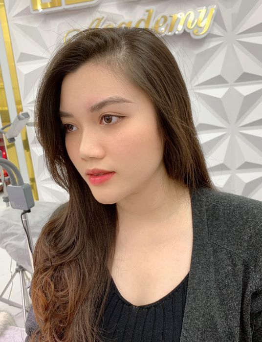 Kết quả điêu khắc chân mày tự nhiên tại Ly Ngô Eyebrows & Beauty