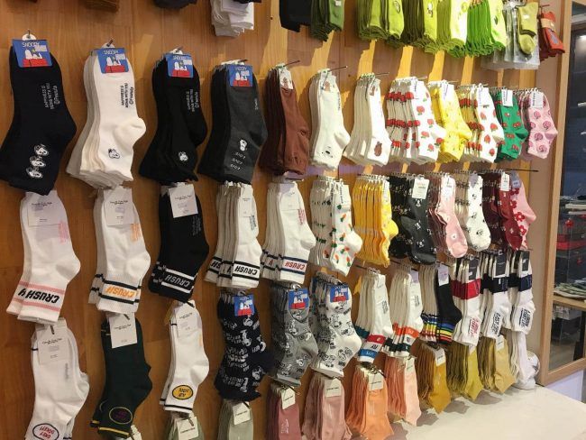 Trải nghiệm không gian mua sắm đầy cảm hứng tại Tớ Bán Vớ
