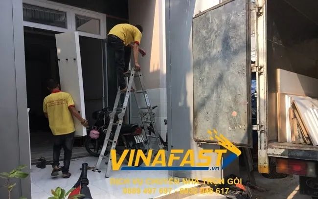 Vinafast cam kết mang đến trải nghiệm dịch vụ hoàn hảo nhất với chất lượng vượt trội và mức giá cạnh tranh nhất thị trường.