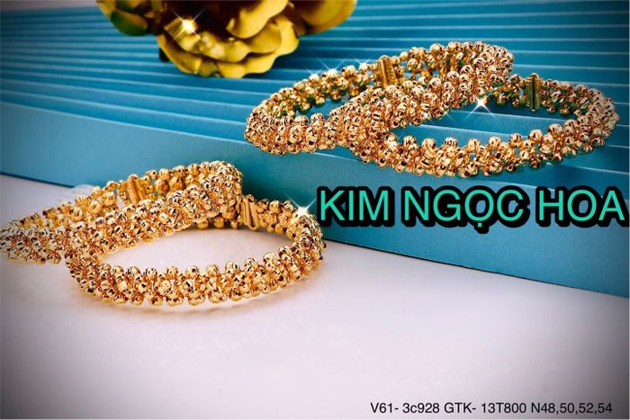 Không gian sang trọng tại Kim Ngọc Hoa Jewelry