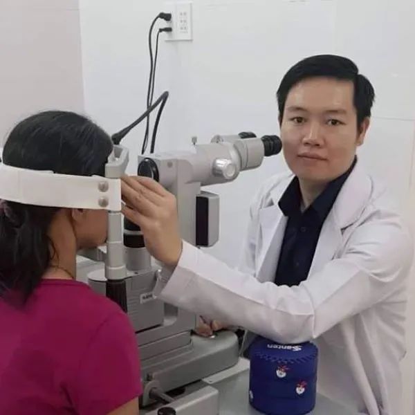 Hệ thống máy móc tiên tiến tại Phòng Khám Mắt Khoa Hương