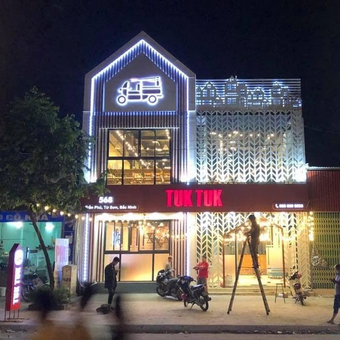 Không gian ấn tượng và món ngon đặc sắc tại TukTuk Từ Sơn