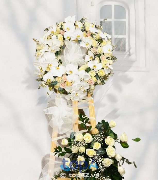 Lannia - Thanh Flowers - Tinh hoa từ những đóa hoa tưởng niệm