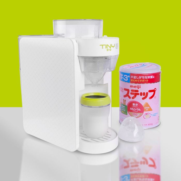 Hình ảnh máy pha sữa tự động Tiny Baby Formula Japan
