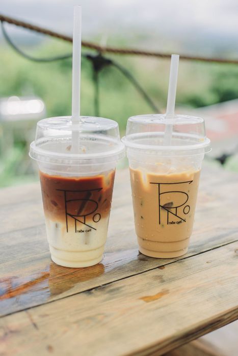 Góc view thành phố lung linh về đêm tại Trốn Café