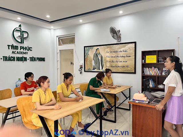 Các dịch vụ spa trị mụn và làm đẹp tại Quận Liên Chiểu, Đà Nẵng