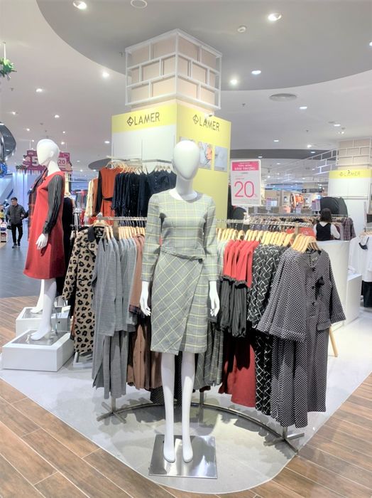 Phối đồ công sở hoàn hảo cùng Lamer Fashion