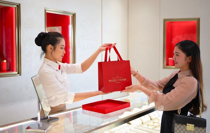 Bộ sưu tập trang sức tinh xảo tại Tiệm Vàng Ngọc Thẩm