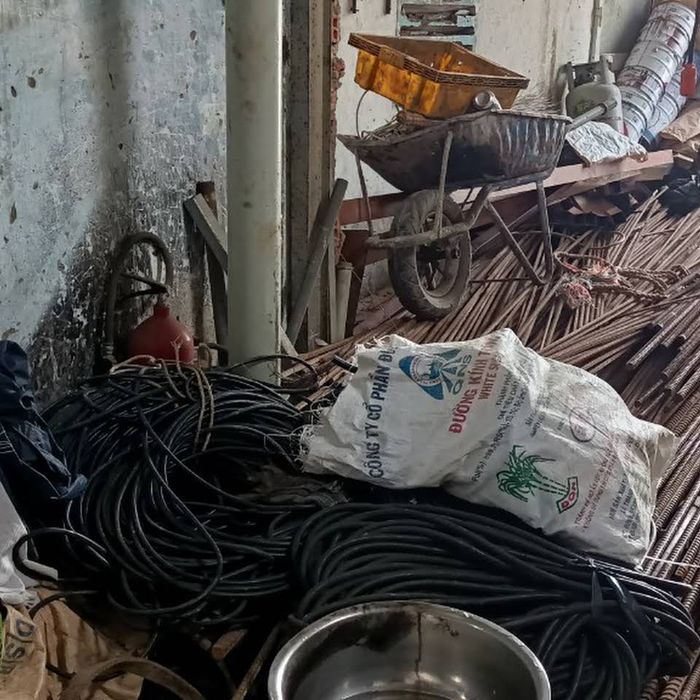 Hình ảnh hoạt động thu mua phế liệu của Hưng Thịnh
