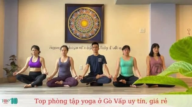 Yoga Hoa Sen - Tinh hoa yoga giữa lòng Gò Vấp