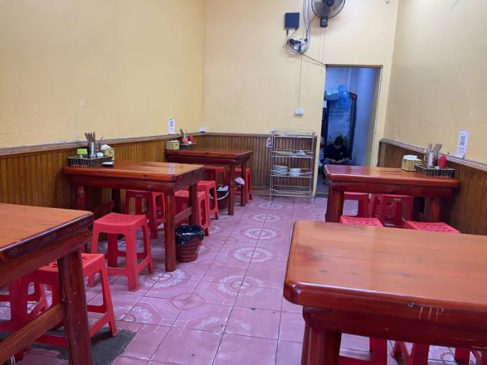 Phở Hà - Bữa sáng ấm lòng người sành ăn