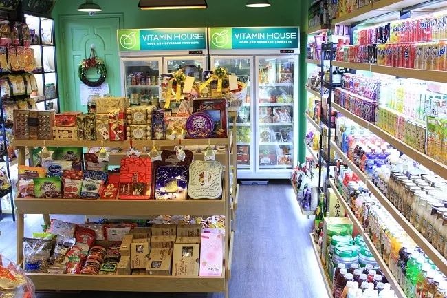 Vitamin House - Thiên đường bánh kẹo nhập khẩu