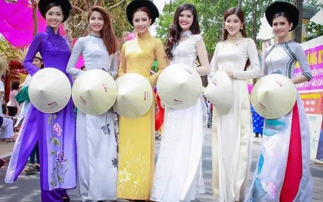 Áo dài Tiên – Một trong những địa chỉ may áo dài đẹp và uy tín tại TP Hồ Chí Minh nằm trong top 5.