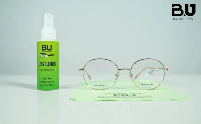 Sản phẩm kính cận mỏng đẳng cấp tại Titan