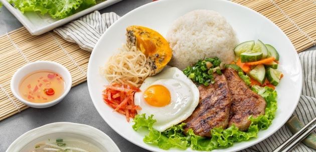 Cơm tấm đêm Phú Nhuận - Hương vị đậm đà, giá cả bình dân