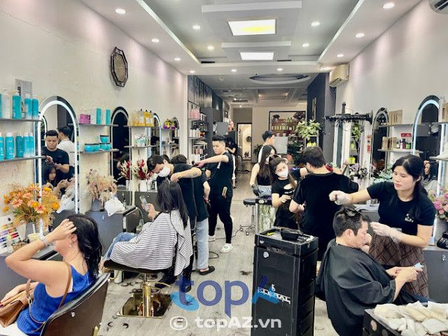 HOÀNG TÙNG HAIR SYSTEM - Địa chỉ vàng cho mái tóc đẹp tại Hà Nội