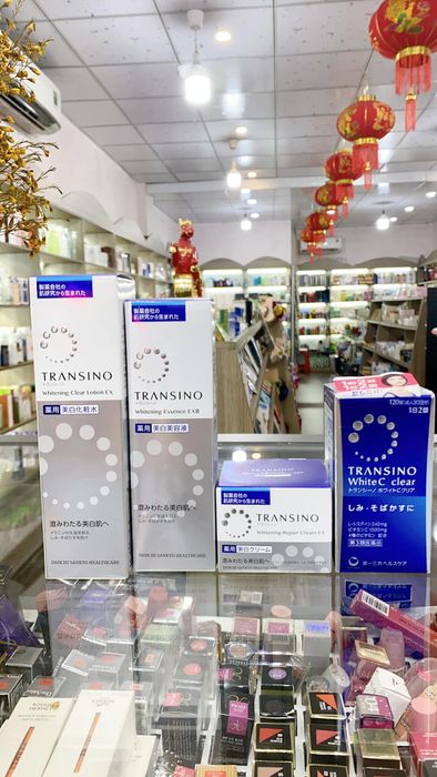 Hình ảnh đầu tiên về Shop mỹ phẩm Kiều - không gian trưng bày đa dạng các sản phẩm làm đẹp chất lượng