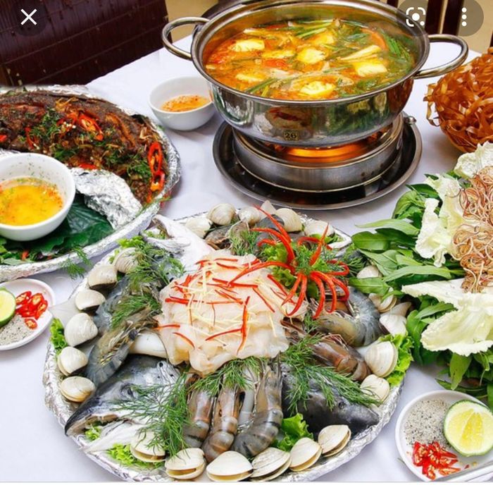 Không gian ấm cúng dành cho gia đình tại quán
