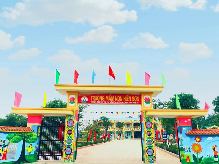 Trường Mầm non Hiến Sơn - Hình ảnh 1