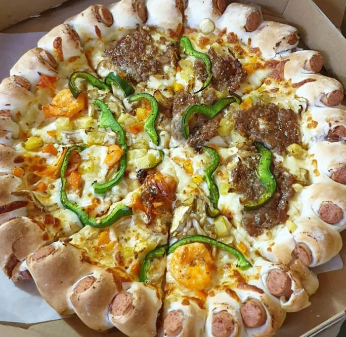 Không gian trẻ trung tại PIZZA BINGO - Ảnh 2