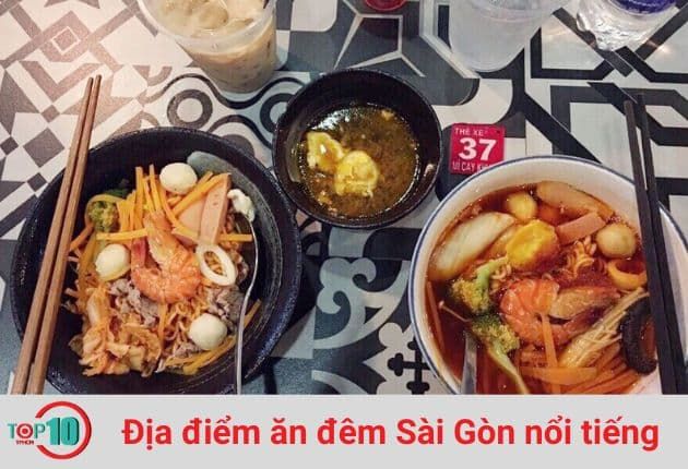Mì Cay Khuya Nguyễn Trãi – Thách Thức Vị Giác