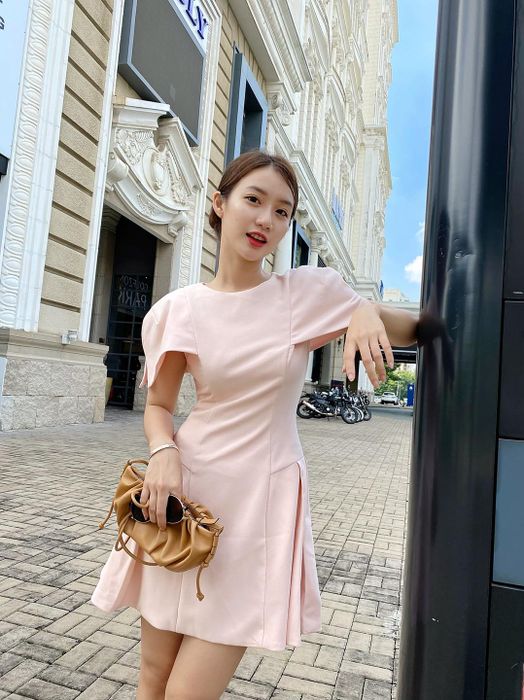 TinFour Clothing - Vẻ đẹp tinh khôi