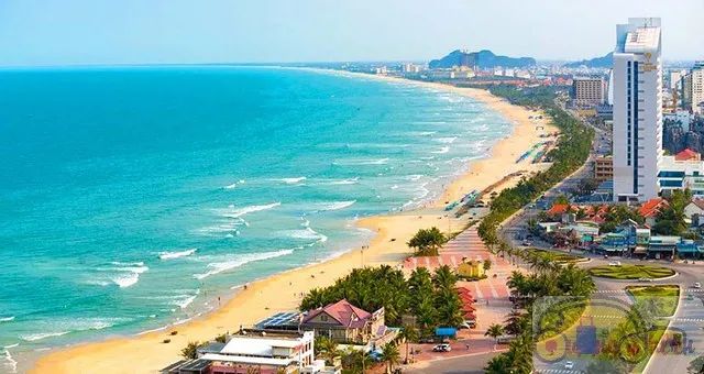Đà Nẵng - Thành phố đáng sống bên bờ biển xanh