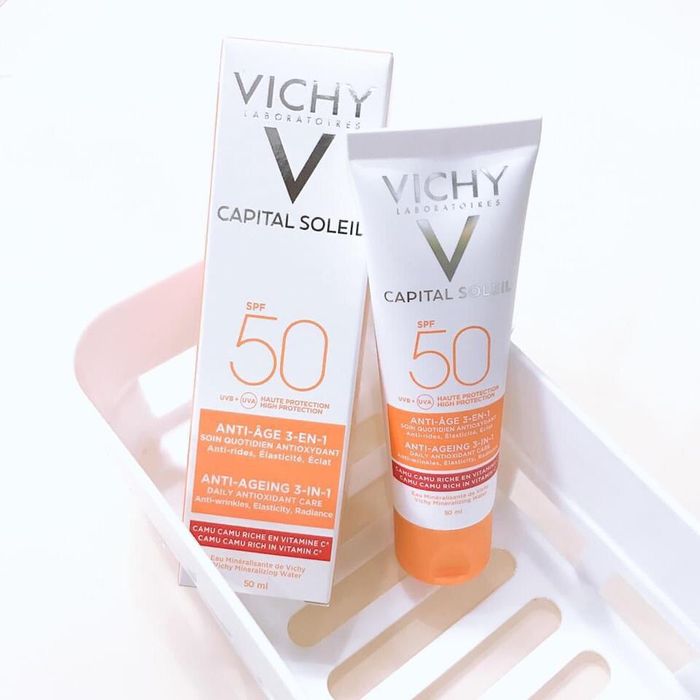 Kem chống nắng giảm thâm nám SPF50 Vichy Capital Soleil UVB UVA - Bảo vệ da khỏi ánh sáng mặt trời và lão hóa da