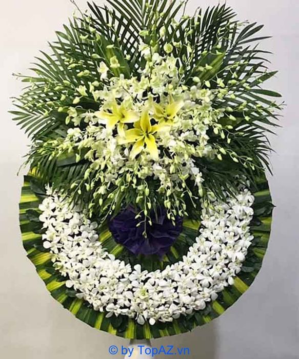 Địa chỉ đáng tin cậy để đặt vòng hoa viếng đám tang tại Quận 4, Hoa tươi Dạ Hương luôn làm hài lòng khách hàng với chất lượng sản phẩm vượt trội và dịch vụ chu đáo.