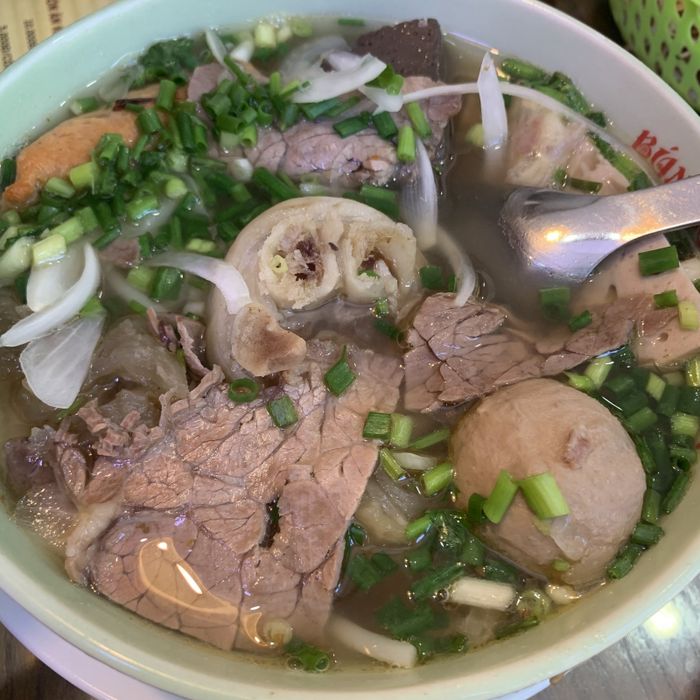 Bún Bò Huế O Liên - Hương Vị Đặc Sắc Chính Gốc