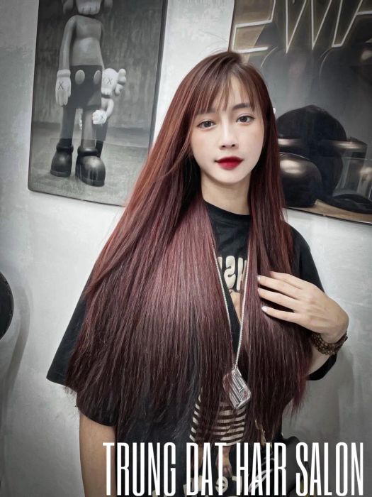 Không gian sang trọng và chuyên nghiệp tại Trung Dat Hair Salon