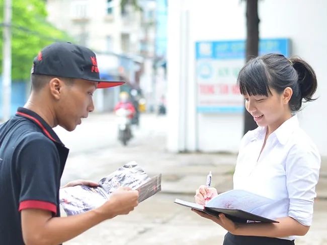 Minh Gia vinh dự nằm trong Top 8 đơn vị phát tờ rơi uy tín nhất TP.HCM với mức giá ưu đãi