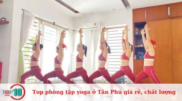 Mỹ Liên Yoga - Hành trình chinh phục sức khỏe vàng