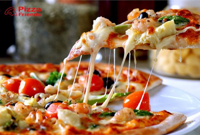 Pizza Friends - Hình ảnh 2