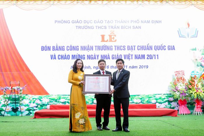 Trường THCS Trần Bích San - Hình ảnh 1