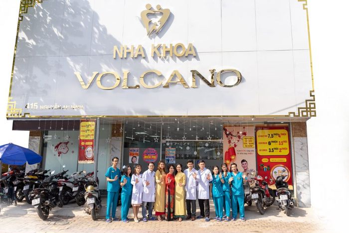 Hình ảnh phòng khám hiện đại tại Nha Khoa Quốc Tế Volcano