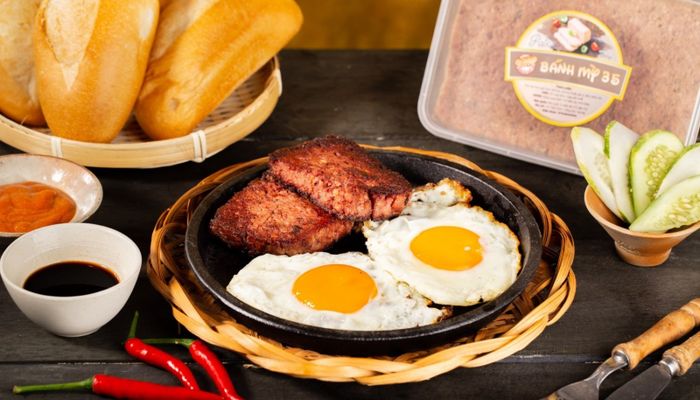 Bánh Mỳ Sốt Vang 35 - Hình ảnh 1