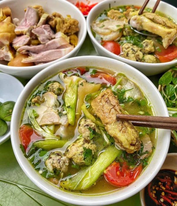Hình ảnh bún dọc mùng thơm ngon tại Bền Tuyết